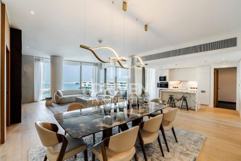 Appartement in Jumeirah, Dubai, VAE 3 slaapkamers, 250.65 vr.m. nr 744889