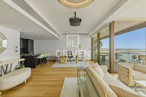 Apartamento en alquiler en Jumeirah, Dubai, EAU 1 dormitorio, 150.41 m2 № 744891 - foto 2