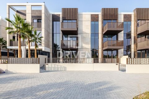 Villa Jumeirah, Dubaijā, AAE 3 istabas, 290.79 m2 Nr. 744888 - attēls 24