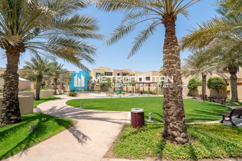 Villa sa Al Raha Gardens, Abu Dhabi, UAE 3 silid-tulugan, 324.2 sq.m. № 682496 - larawan 25