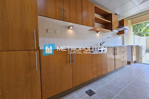 Villa sa Al Raha Gardens, Abu Dhabi, UAE 3 silid-tulugan, 324.2 sq.m. № 682496 - larawan 5