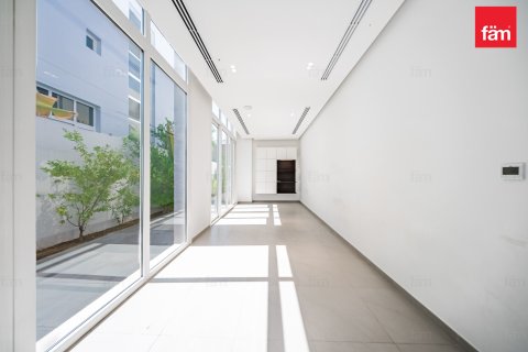 Βίλα σε Al Barsha, Dubai, ΗΑΕ 5 υπνοδωμάτια, 1122 τ.μ. Αρ. 718500 - φωτογραφία 11