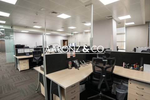 Ured u gradu Business Bay, Dubai, UAE 434 m2 Br. 698675 - Slika 4
