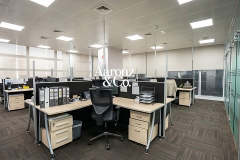 Офис Бизнес-Бэй, Дубай, БАӘ-да 434 м² № 698675 - фото 3