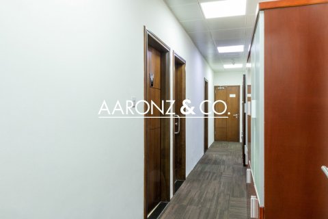 Ured u gradu Business Bay, Dubai, UAE 434 m2 Br. 698675 - Slika 11