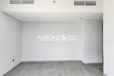 Apartment in Jumeirah Village Triangle, Dubai, UAE 2 bedrooms, 139 sq.m. № 698674 - photo 6