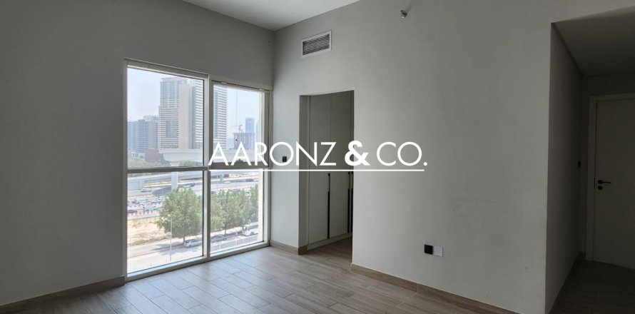 Apartment in Jumeirah Village Triangle, Dubai, UAE 2 bedrooms, 139 sq.m. № 698674