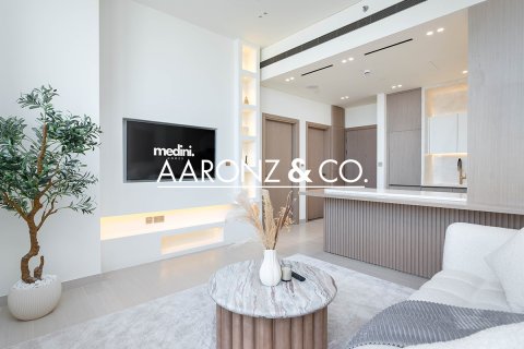 Apartment in Jumeirah Village Circle, Dubai, UAE 1 bedroom, 75 sq.m. № 698672 - photo 2