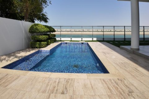 Villa in Sharjah Waterfront City, UAE 5 bedrooms, 286 sq.m. № 709248 - photo 14