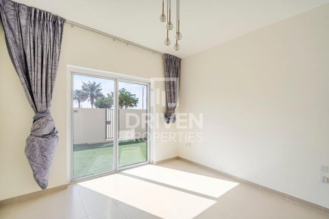 Dubai South (Dubai World Central), Dubai, UAE의 임대용 아파트 침실 3개, 227제곱미터 번호 684587 - 사진 7