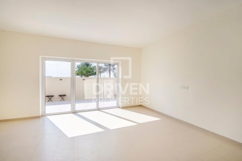 Dubai South (Dubai World Central), Dubai, UAE의 임대용 아파트 침실 3개, 227제곱미터 번호 684587 - 사진 4