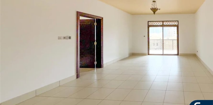 Apartment in Old Town, Dubai, UAE 2 bedrooms, 117 sq.m. № 667911