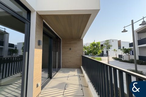 Villa te huur in Arabian Ranches 3, Dubai, VAE 3 slaapkamers, 117 vr.m., nr 667909 - foto 3