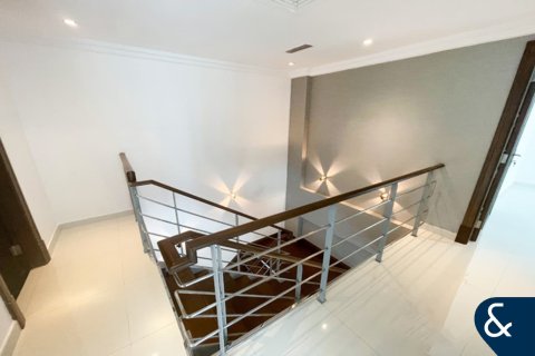 آپارتمان برای اجاره در Dubai Marina، Dubai، امارات متحده عربی 3 خوابه ، 237 متر مربع ، شماره 667923 - تصویر 1