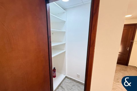 Lägenhet uthyres i Motor City, Dubai, UAE 2 sovrum, 151 kvm Nr. 667908 - fotografi 13