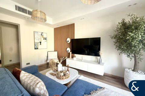 Villa para arrendamento em The Springs, Dubai, EAU 3 quartos, 157 m2 № 667912 - foto 15