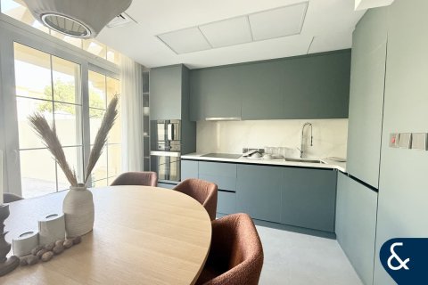 Villa para arrendamento em The Springs, Dubai, EAU 3 quartos, 157 m2 № 667912 - foto 12