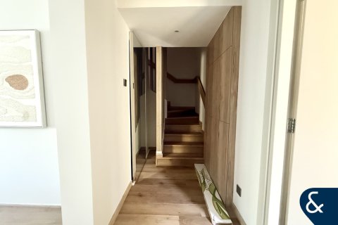 Villa para arrendamento em The Springs, Dubai, EAU 3 quartos, 157 m2 № 667912 - foto 4