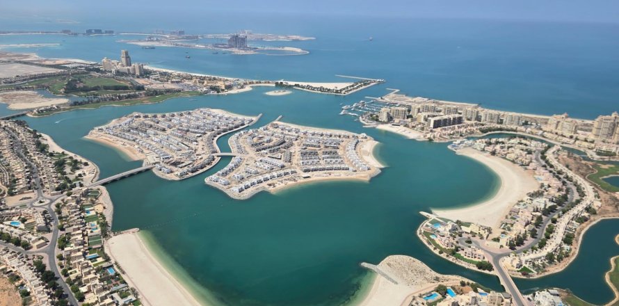 Villa i Al Hamra Village, Ras Al Khaimah, Emiratene 5 soverom, 504 kvm nr. 656418