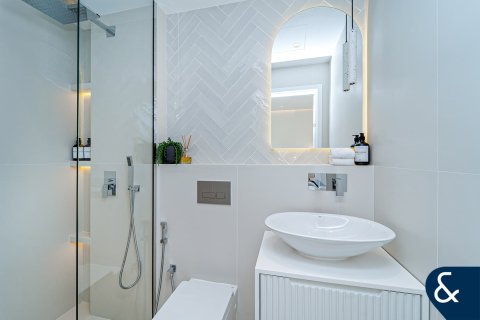 Villa till försäljning i Meadows, Dubai, UAE 5 sovrum, 339 kvm Nr. 666240 - fotografi 17