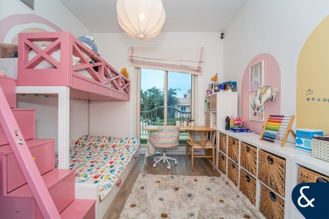 Kuća u nizu u gradu Dubai Sports City, Dubai, UAE 4 spavaće sobe, 311 m2 Br. 666237 - Slika 13