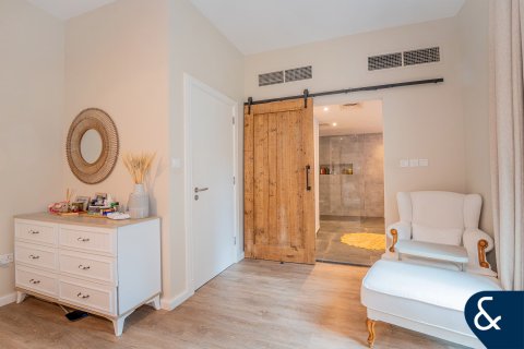 Kuća u nizu u gradu Dubai Sports City, Dubai, UAE 4 spavaće sobe, 311 m2 Br. 666237 - Slika 10