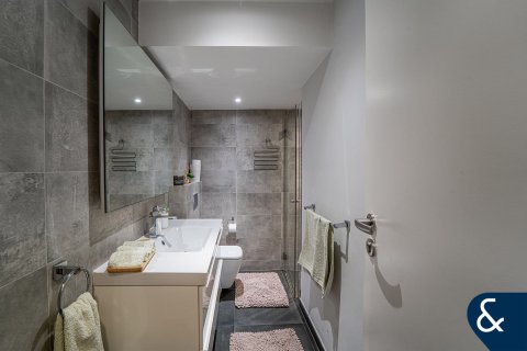 Dubai Sports City、Dubai、UAE にあるタウンハウス販売中 4ベッドルーム、311 m2、No666237 - 写真 15