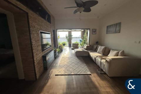 Vila v The Villa, Dubai, SAE 4 spálne, 626 m2 č. 666241 - Fotografia 14