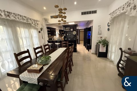 Vila v The Villa, Dubai, SAE 4 spálne, 626 m2 č. 666241 - Fotografia 4