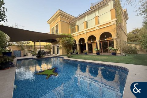 Vila v The Villa, Dubai, SAE 4 spálne, 626 m2 č. 666241 - Fotografia 1