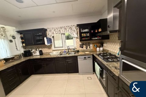 Vila v The Villa, Dubai, SAE 4 spálne, 626 m2 č. 666241 - Fotografia 5