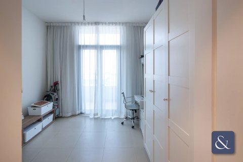 Apartman u Dubai Hills Estate, Dubai, UAE 3 spavaćih soba, 178 m2 Br. 666239 - fotografija 9