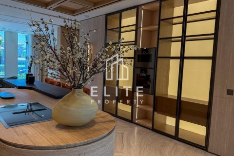 Villa till försäljning i Jumeirah Golf Estates, Dubai, UAE 6 sovrum, 2044 kvm Nr. 736265 - fotografi 8
