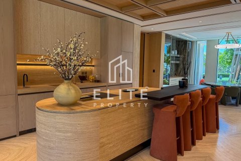 Villa till försäljning i Jumeirah Golf Estates, Dubai, UAE 6 sovrum, 2044 kvm Nr. 736265 - fotografi 5