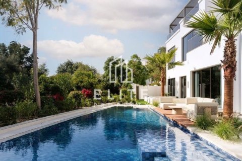 Villa sa Al Barari, Dubai, UAE 5 silid-tulugan, 1486 sq.m. № 736264 - larawan 1