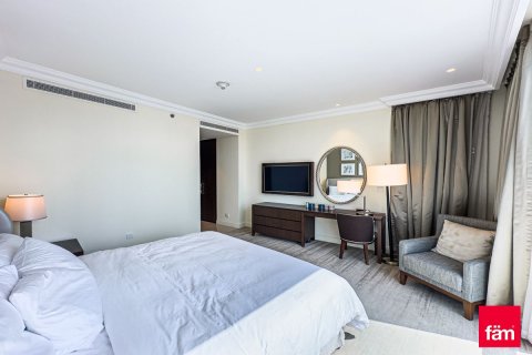 Appartement te huur in Downtown Dubai (Downtown Burj Dubai), Dubai, VAE 3 slaapkamers, 206.1 vr.m., nr 722363 - foto 24