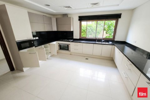 Shtëpi në qytet në Meydan, Dubai, Emiratet e Bashkuara Arabe 4 dhoma gjumi, 307.8 m2. № 722364 - Foto 16
