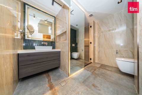 Rijtjeshuis te huur in Al Furjan, Dubai, VAE 3 slaapkamers, 229.6 vr.m., nr 722369 - foto 3