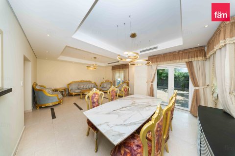Rijtjeshuis te huur in Al Furjan, Dubai, VAE 3 slaapkamers, 229.6 vr.m., nr 722369 - foto 8
