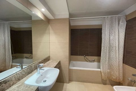 Huoneisto Al Reem Island, Abu Dhabi, Arabiemiraatit 3 makuuhuonetta, 194.2 m2 № 635112 - kuva 18