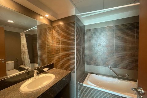 Huoneisto Al Reem Island, Abu Dhabi, Arabiemiraatit 3 makuuhuonetta, 194.2 m2 № 635112 - kuva 19