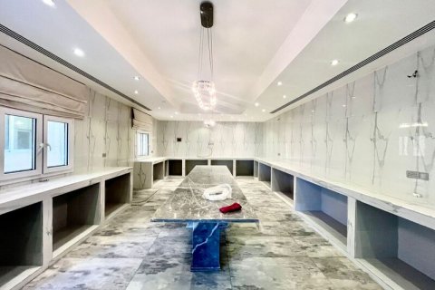 Vila v Al Barsha, Dubai, SAE 6 ložnice, 1393.5 m² Č.: 637537 - fotografie 5