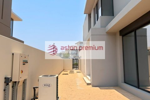 Villa Jebel Ali, Dubaijā, AAE 5 istabas, 671 m2 Nr. 723288 - attēls 18