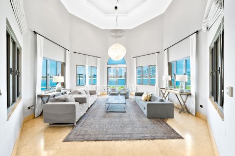 Palm Jumeirah, Dubai, संयुक्त अरब अमीरात में विला, 7 बेडरूम, 1245 वर्ग मीटर, संख्या 663924 - फ़ोटो 5