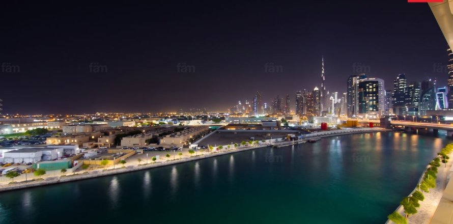 Appartamento a Al Wasl, Dubai, EAU 2 camere da letto, 147.3 mq. № 760276