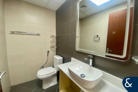 Townhouse in Jumeirah Village Circle, Dubai, UAE 3 bedrooms, 308 sq.m. № 688681 - photo 12