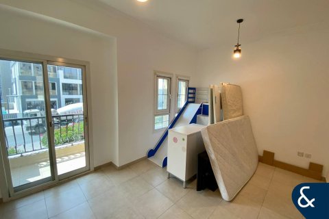 Townhouse in Jumeirah Village Circle, Dubai, UAE 3 bedrooms, 308 sq.m. № 688681 - photo 10