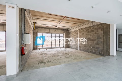 Toko di Khalifa City, Abu Dhabi, UEA 63.1 m2 nomor 687183 - foto 7