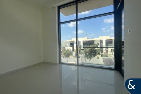 خانه شهری برای اجاره در DAMAC Hills (Akoya by DAMAC)، Dubai، امارات متحده عربی 3 خوابه ، 250 متر مربع ، شماره 688831 - تصویر 8