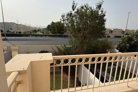 Villa in affitto a The Springs, Dubai, EAU 3 camere da letto, 243 mq. № 630826 - foto 19